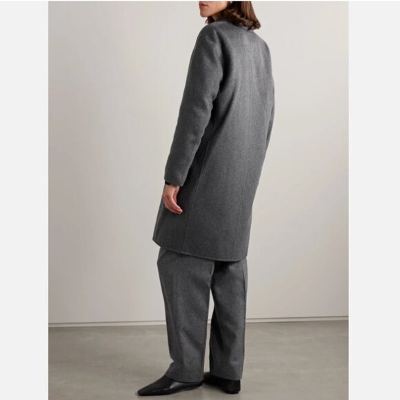Theory Double-breasted Wool & Cashmere Oversize Coat - Picture 4 of 10